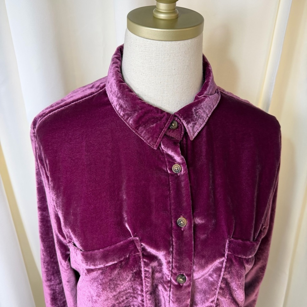 Pilcro ‘Relaxed Fit Velvet Button Down Shirt’ in Magenta / Purple Size Medium - Picture 5 of 15